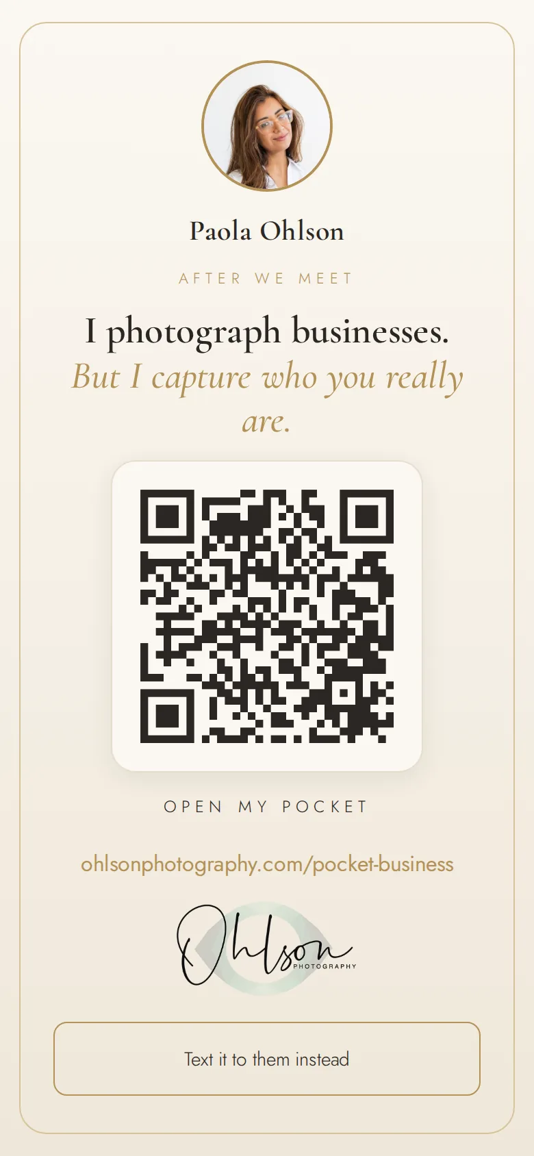 Paola’s share screen for business owners: her photo, “I photograph businesses,” a QR code, and the address of her business pocket
